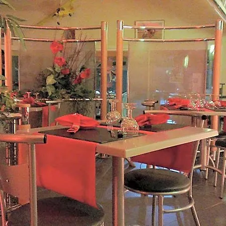 Le Grand Terre Hotel