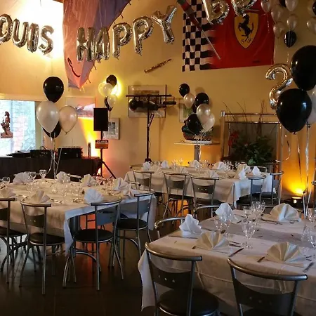 Logis - & Restaurant Le Grand Terre 2*